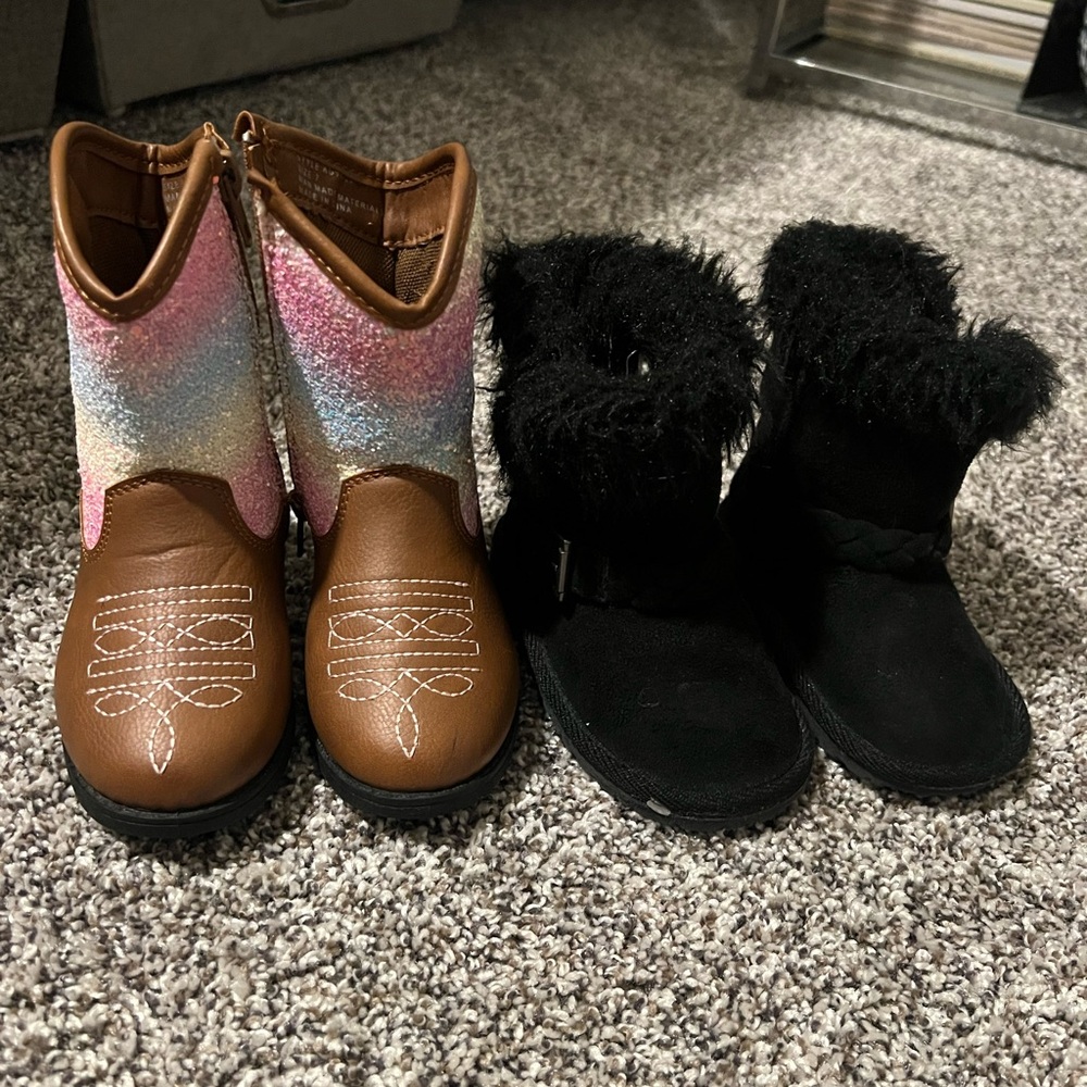 toddler cowboy boots size 7, black furry boots size 5 (fit like size 6)